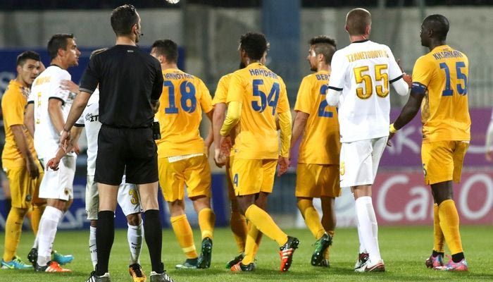 Πρόσθεσε Λαμπρόπουλο ο Μανωλάς