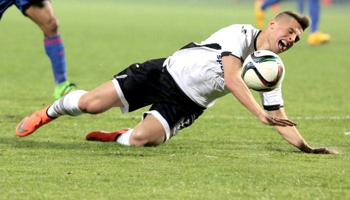 Μακ σε Μήτσιο: “Έφτυσα και του είπα αν δεν είδες το πέναλτι, τράβα σπίτι σου”!