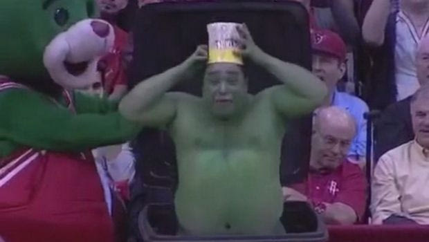 Το απίστευτο κόλπο των Ρόκετς στις βολές των αντιπάλων