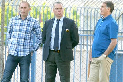 Ψάχνει από τώρα κεντρικό αμυντικό