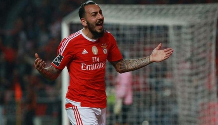 “Στη Μπενφίκα μέχρι το 2020 ο Μήτρογλου”