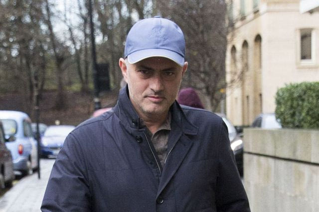 “Μουρίνιο, αν έχεις α@@@@@α, έλα στη Λιντς”