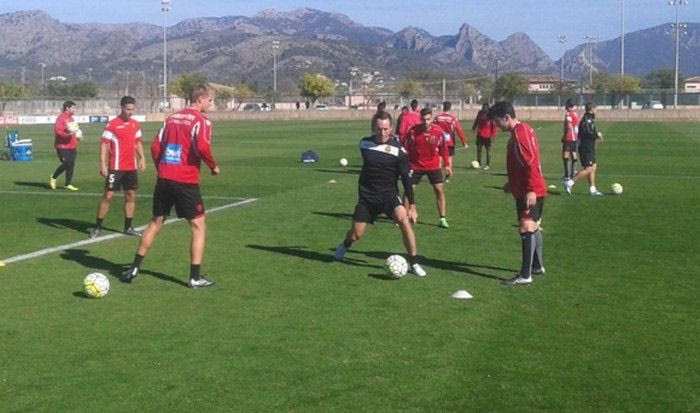 Ο Νας προπονήθηκε με τη Μαγιόρκα