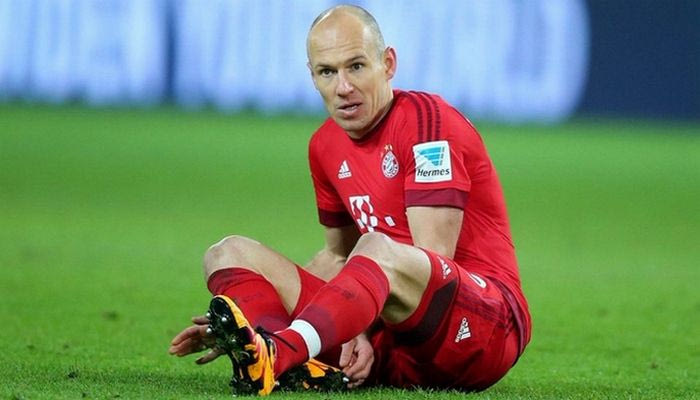 Πλήγμα με Ρόμπεν, 5 εβδομάδες εκτός!