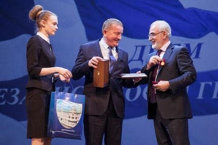 Τιμήθηκε σε εκδήλωση στο Ροστόφ ο Σαββίδης