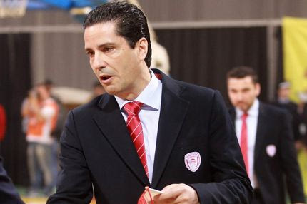 Σφαιρόπουλος: “Ψυχραιμία και καθαρό μυαλό”