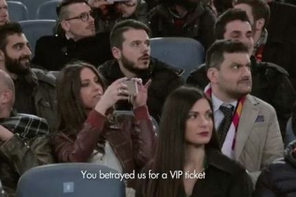 Τρομερή φάρσα της Heineken σε οπαδό της Ρόμα