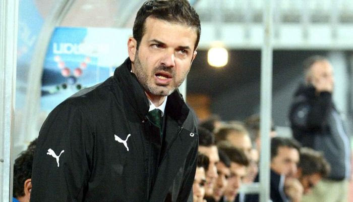 Το σκέφτεται, αλλά θα το κάνει;