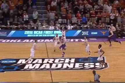 VIDEO: Buzzer beater από το κέντρο