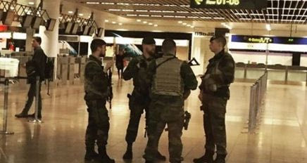 Αποκαλυπτική φωτογραφία από το αεροδρόμιο των Βρυξελλών