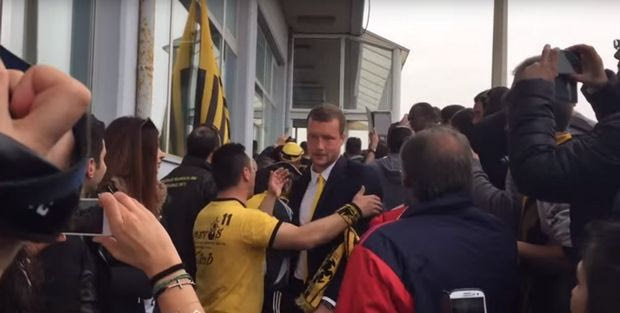 Αποθέωση της ΑΕΚ στη Μυτιλήνη!