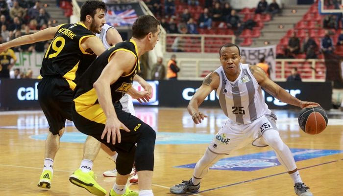 Η σύγκριση των δύο “Δικεφάλων”