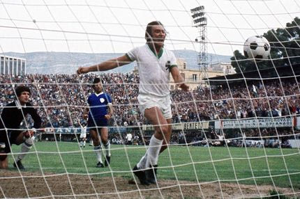 “Έφυγε” ο Όσκαρ Άλβαρες