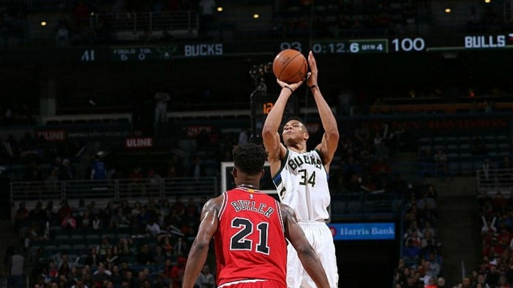 Το σόου του Αντετοκούνμπο