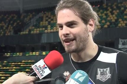 O Μπόγρης έβγαλε το καπέλο στον Φασούλα