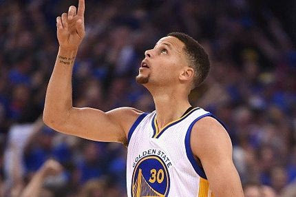 VIDEO: Στα χέρια με τον Μπέβερλι ο Κάρι