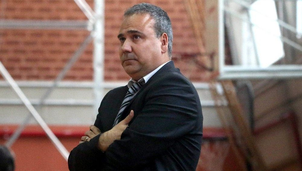 Τέλος ο Φλεβαράκης πριν καν κοουτσάρει