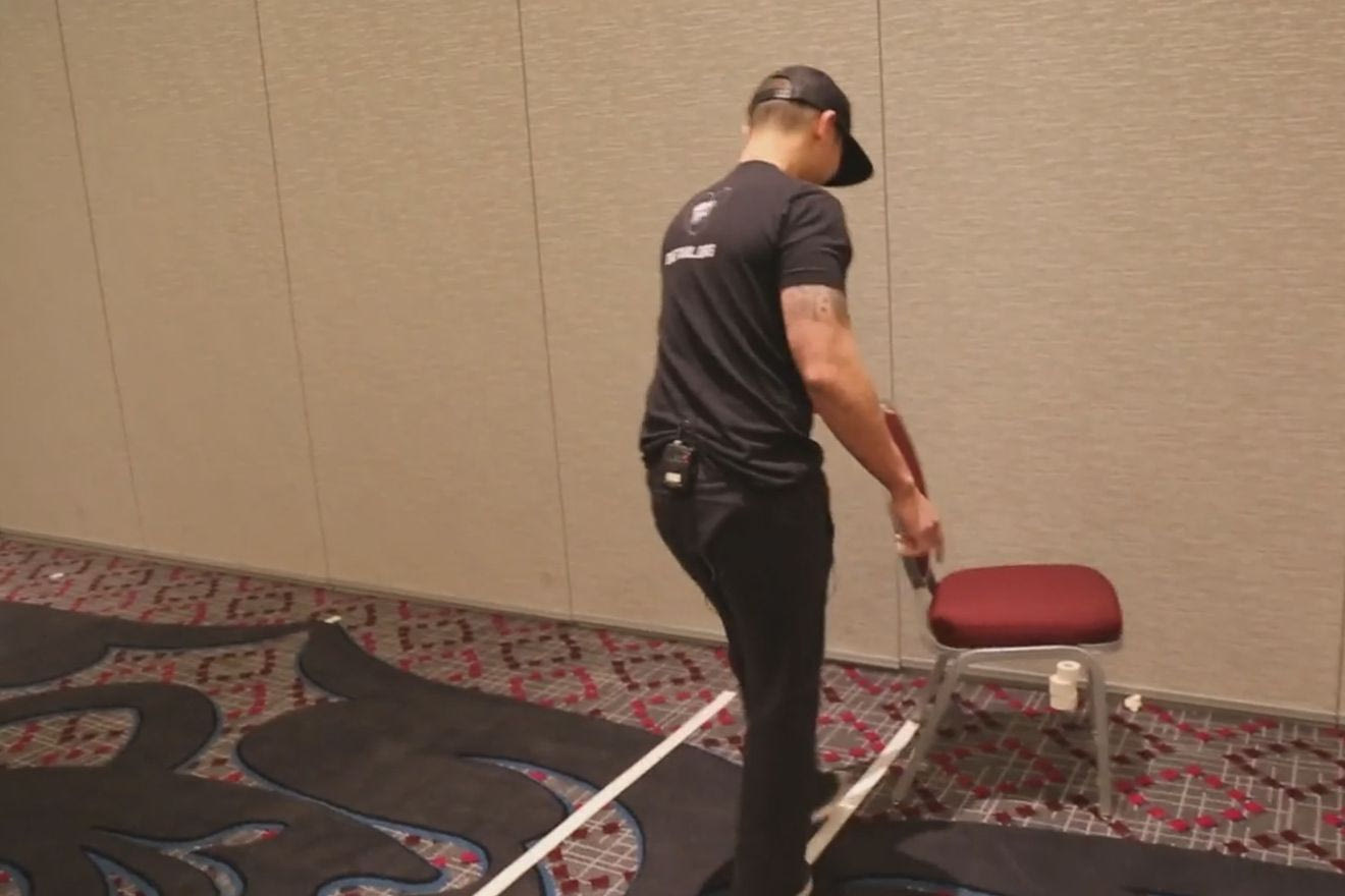 Η δύσκολη δουλειά του φροντιστή στο ΝΒΑ