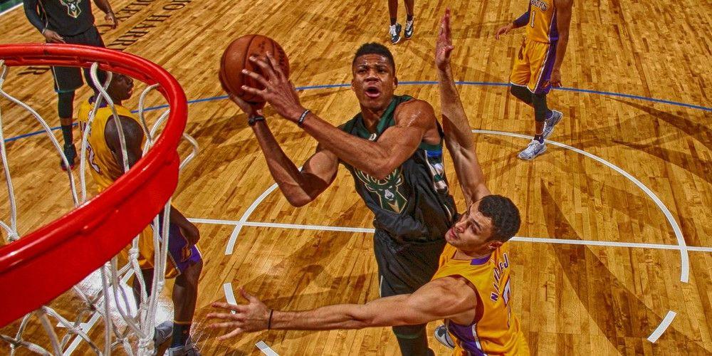 Σάρωσε ο Αντετοκούνμπο: Εξι παρουσίες στο top-10 εμφανίσεων των Μπακς