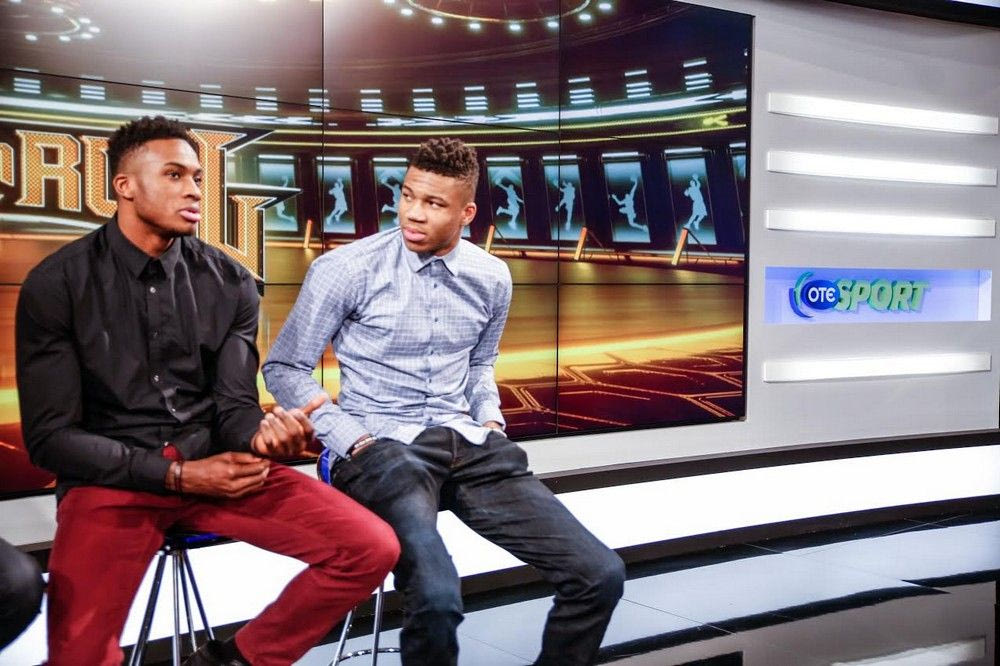 Γιάννης και Θανάσης Αντετοκούνμπο: “Θέλουμε να δώσουμε πράγματα πίσω στον κόσμο”