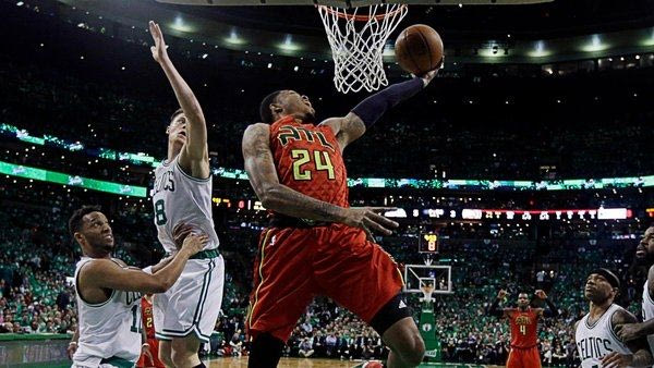 Πρόκριση με μπρέικ για Χοκς