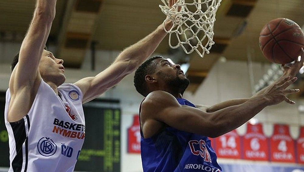 Γλίτωσε το κάζο στο φινάλε η ΤΣΣΚΑ και έκανε το 1-0