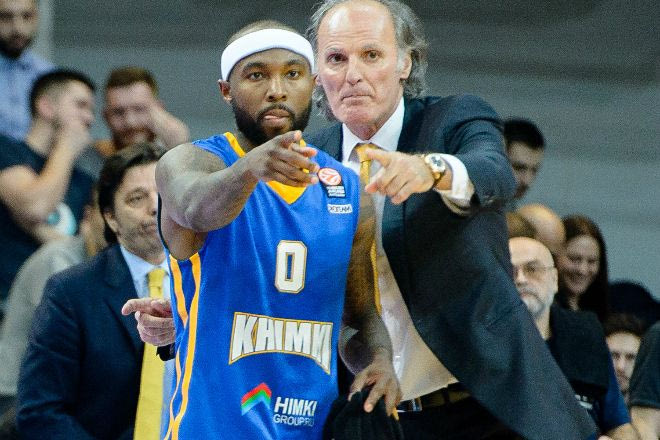 Ιβάνοβιτς: “Κλειδί η άμυνα, πιστεύουμε στην πρόκριση”