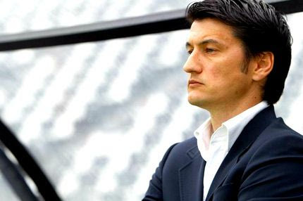 Ο καθένας τη δουλειά του