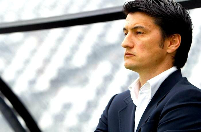 Ο καθένας τη δουλειά του