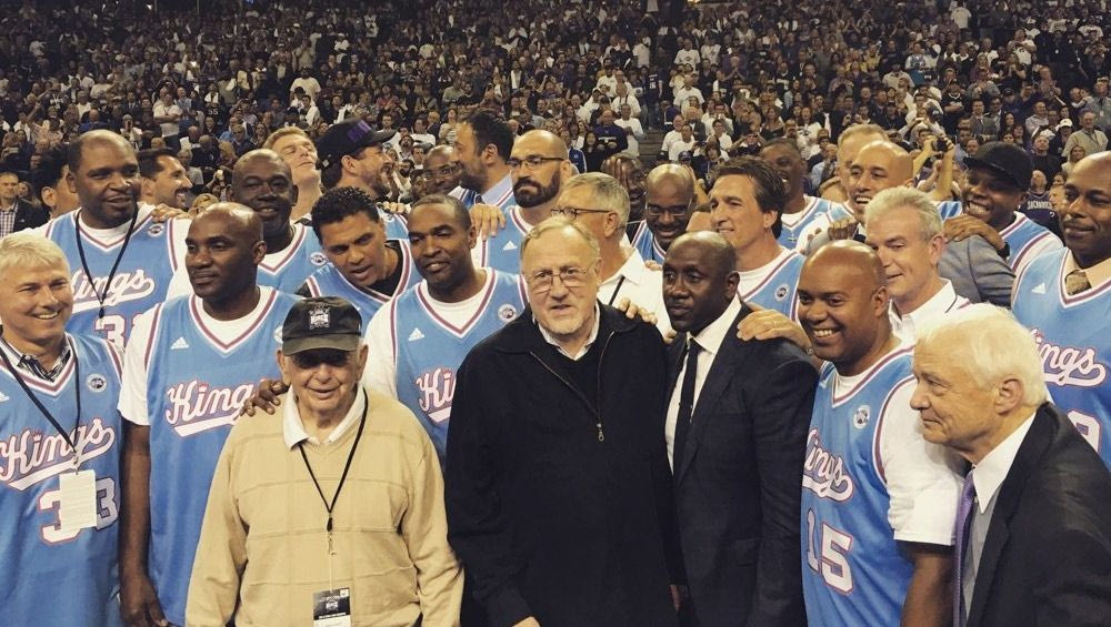 “Αντίο” στο γήπεδο με άρωμα παρελθόντος οι Κινγκς