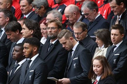 Κλοπ και Λίβερπουλ τίμησαν τη μνήμη των θυμάτων του Χίλσμπορο