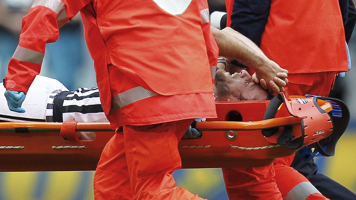 ΣΟΚ στην Ιταλία: Ρήξη χιαστών ο Μαρκίζιο, τέλος για το 2016