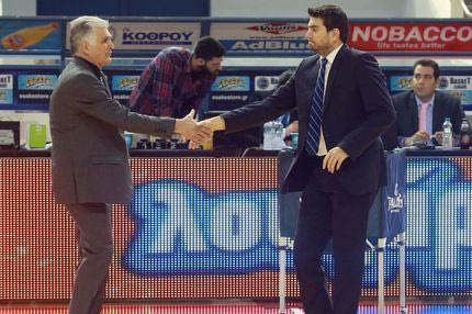 Βουρκωμένος ο Μαρκόπουλος: “Αυτά έχω μάθει στη ζωή μου, έχω ήσυχη τη συνείδησή μου”