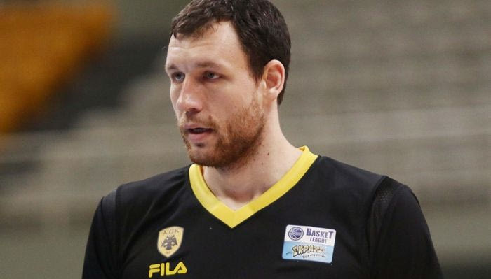 Γύρισε στην Αθήνα και φεύγει απ’ την ΑΕΚ ο Μαυροκεφαλίδης!