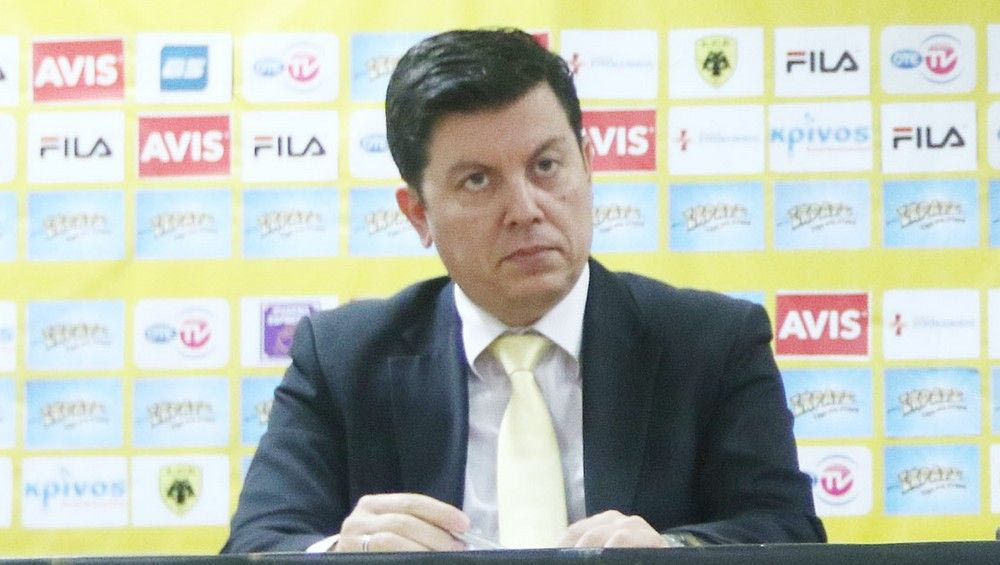 “Η ΑΕΚ δεν εκβιάζεται, αποφασίζει μόνη της”