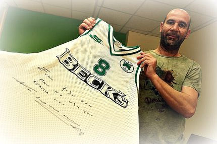 Ο Ακης Παναγιωταράς στο Contra.gr: Η ζωή του όλη στον Παναθηναϊκό