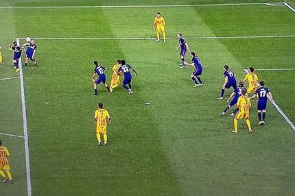 Το πέναλτι που δεν δόθηκε στην Μπαρτσελόνα