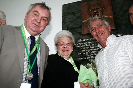 Κατάθεση στεφάνου προς τιμήν του Πούσκας