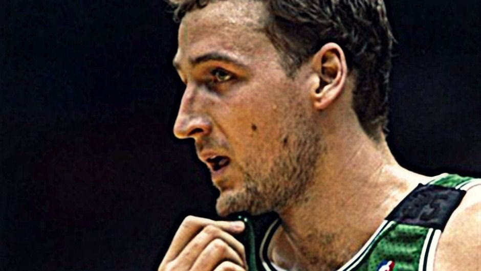 Ντίνο Ράτζα: Ο βράχος της Δαλματίας