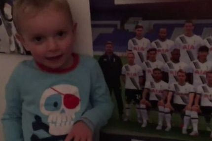 Ο 3χρονος που ξέρει όλα τα ονόματα των παικτών της Τότεναμ