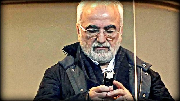 Αυτός, αυτοί και το μυστήριο