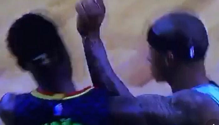 “Κοκορομαχία” μεταξύ Σρέντερ και Τόμας