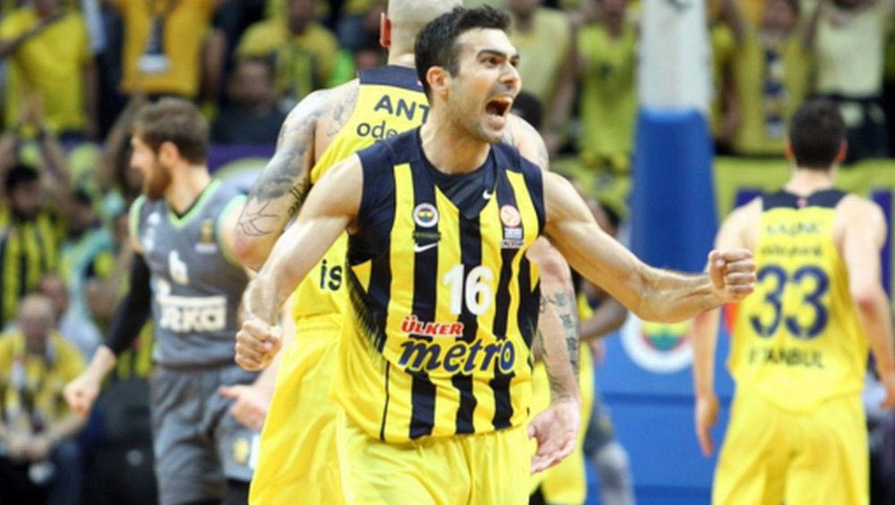 Σλούκας: “Από το σχολείο ονειρευόμουν να με προπονήσει ο Ομπράντοβιτς”