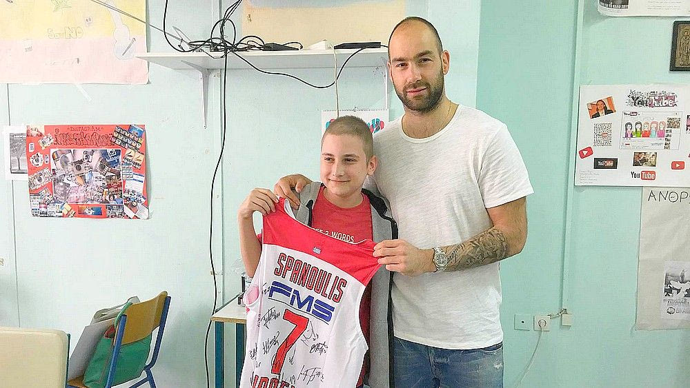 Κρυφός καλεσμένος σε πάρτι-έκπληξη ο Σπανούλης