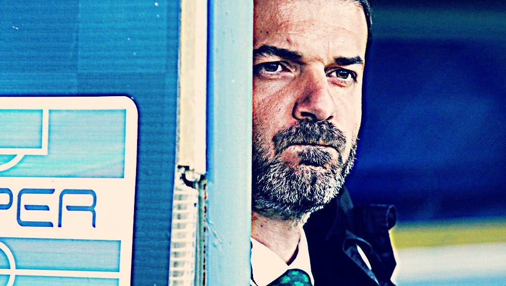 “Σιγή ασυρμάτου” και κούρσα πρωτιάς