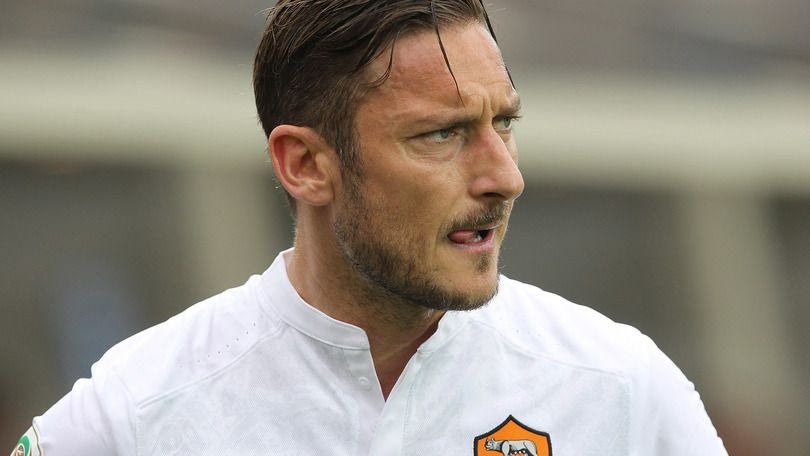 Ρίχνουν τους τόνους Τότι – Σπαλέτι