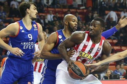 Να γιατί δεν έπαιξε ο Γιανγκ κόντρα στην Εφές