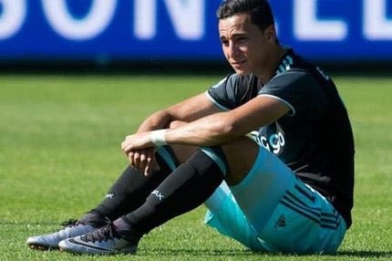 Ξαναβάφει το πούλμαν του μετά την απώλεια του τίτλου