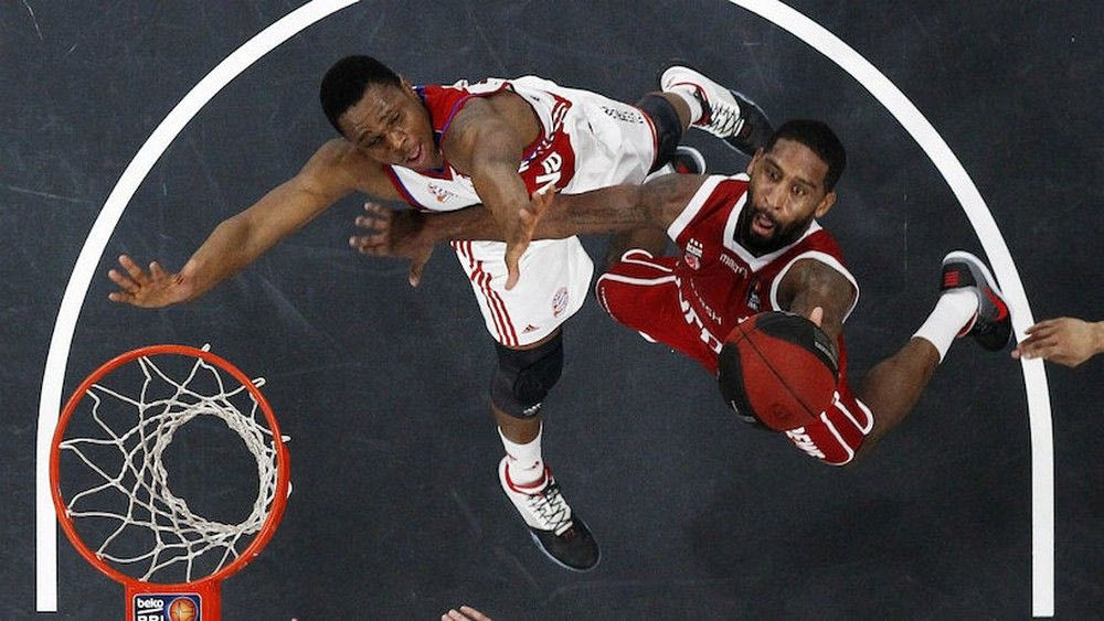 Στους τελικούς η Μπάμπεργκ, 30άρα στην Μπάγερν