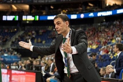 Μπαρτζώκας: “Δεν έχω καμία ιδέα, έχω υποχρέωση στη Λοκομοτίβ”